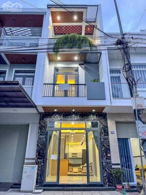 Bán gấp nhà 1 trệt 2 lầu gần bưu điện Bà Tri Tân Hiệp