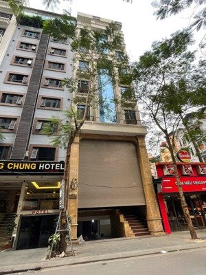 cho thuê nhà đẹp, thiết kế toà văn phòng mp mễ trì hạ. dt 64m2, 8 tầng, thang máy. giá 55 triệu/thg