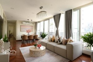 chính chủ cần bán căn star hill 112m2 , nội thất mới 100% 