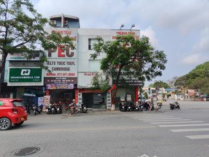 căn góc đẹp nhất mặt đường lạch tray, dt 100m2 - mt 4,6m - 25,2 tỷ