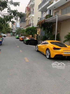 bán gấp khuôn đất xây biệt thự dt 12x25m đường 8m khu biệt thự cao cấp