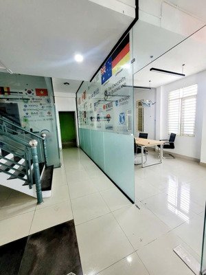 cho thuê nhà 3 tầng ngang 8m dài 16m lê thị hà hóc môn