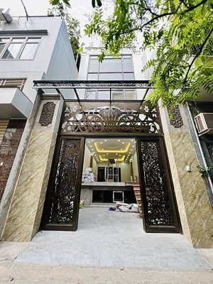 trần khát chân nhà thang máy 5 tầng 2 mặt ngõ kinh doanh sổ vuông giá tốt 13.3 tỷ