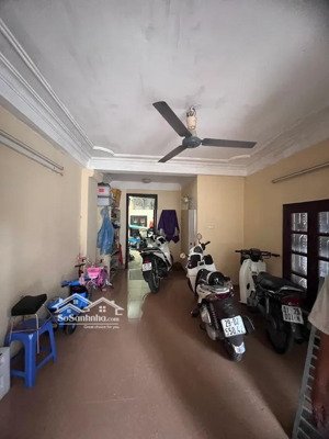 nhà mp lô góc 4t- 1 mặt phố kd 1 mặt ngõ oto 16 chỗ đỗ cửa vị trí đẹp nhất phố sđ a4 12,5 tỷ ctl