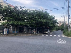 dãy trọ lô góc đường 10m5 và 7m5 sơn trà, sát biển chỉ 8.8 tỷ