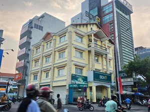 góc 2 nhà mặt tiền rẻ đẹp đường hoàng hoa thám quận bình thạnh