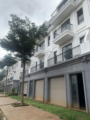 siêu phẩm compound milano ecocity premia, giá bán 5tỷ 700tr