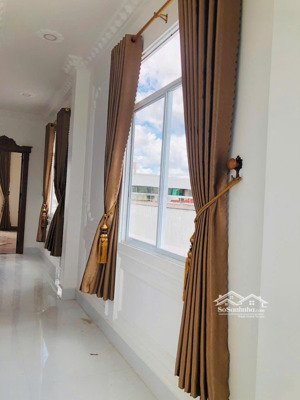 nhà 1 trệt 2 lầu mặt tiền đường tán kế ngay trung tâm phường an hội