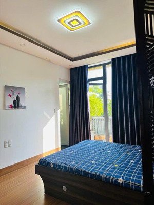 cho thuê nhà nguyên căn 5 tầng hồ trung lượng, hoà xuân nhà có 4 phòng ngủ, 4wc giá thuê: 16tr