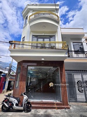 nhà đẹp cao cấp 2 mặt tiền phường hoá an (biên hoà). 1 sẹc đ. hoàng minh chánh 50m