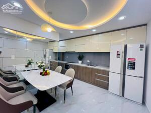 ⭐Cần bán căn hộ Star Hill-PMH - Q7 Giá : 8 TỶ ( ALL IN )