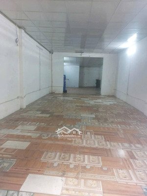 cho thuê kiot phố viên (nhà phố 30m2 có gác xép) phường đức thắng, bắc từ liêm, 3,5 tr/th