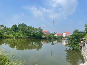 nhỉnh 2tỷ sở hữu đất văn giang view hồ mãi mãi