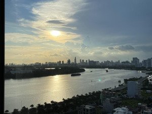 thanh trang - bán căn 3pn tầng cao view sông giá tốt nhất thị trường chỉ 10,6 tỷ lh 