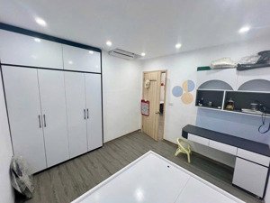 bán căn hộ 3 ngủ, 2wc khu 5 toà ngoài view hồ, kdt thanh hà, hà đông,giá tốt nhất