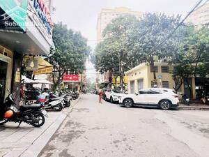 Bán nhà phân lô phố Đỗ Quang, hiếm nhà bán, 40m2, mặt tiền 4m, sát phố giá 17.9 tỷ. LH 0931 568 166