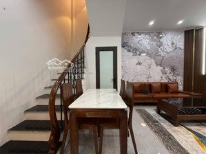 chính chủ bán nhà phân lô số 41 phố vĩnh phúc 73m2 chỉ 16.9 tỷ ba đình, ô tô đỗ cổng