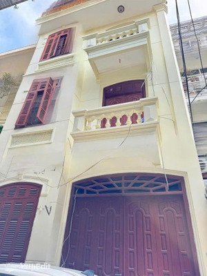 nhà phạm huy thông 52m2, 6 tầng, ngõ 6m, 2 ô tô tránh, 2 thoáng, 50m ra hồ ngọc khánh giá 16.5 tỷ