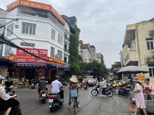 ngô thì nhậm-hà đông-hơn 9 tỷ-ô tô đỗ cửa-nhà 3 tầng-diện tích 52m2-mặt tiền 4m.