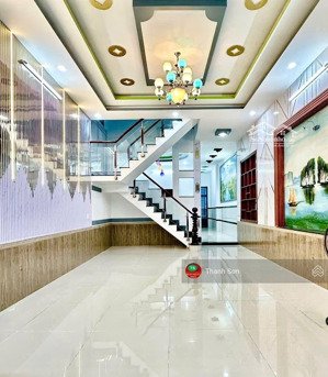 chủ cần bán gấp nhà dt 110m2 sổ hồng riêng 4 phòng ngủ kdc đại hải