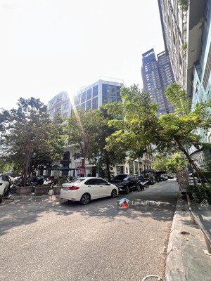 đất vàng 5325m - 4 mặt thoáng - dòng tiền triệu đô giữa trung tâm hà nội.