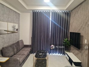 cần bán chung cư bảy hiền tower - tân bình. dt: 82m2, 2pn, 2wc. giá: 2.6 tỷ. lh: , quyền