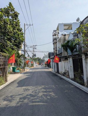 bán nhà 4 tầng khu phân lô ngay aeon mall tân phú - ngang 4,4m - hẻm nhựa 6m xe tải tránh - 6.x tỷ