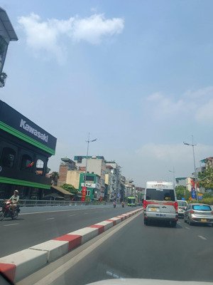 bán nhà 4 tầng mặt phố âu cơ, cách hồ tây chỉ 200m