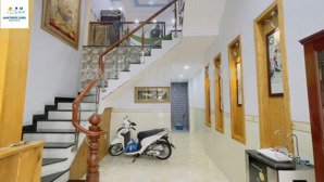 bán nhà - thiết kế lệch tầng sang trọng nằm trên đường đỗ xuân hợp - p. plb - giá bán: 9,3 tỷ