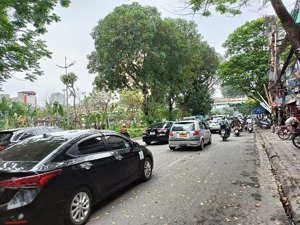 bán nhà mặt ngõ 45 hào nam, khu cán bộ học viện, dt 25m2, 5 tầng, dân xây c4hắc chắn, giá 4 tỷ