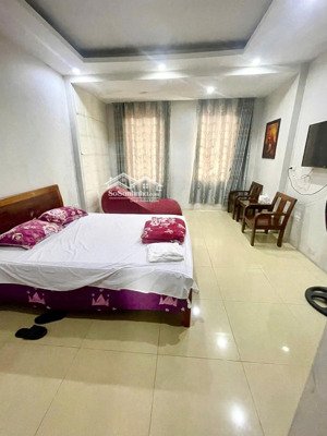 thanh khoản căn nhà mặt phố có việc. khu khương thượng đống đa. ôtô đỗ cửa vỉa hè rộng thênh thang