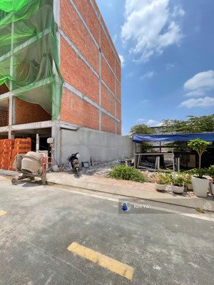 chính chủ bán lô dt 75,6m2 đất thổ cư nằm cách chợ mỹ nga 150m, sổ riêng