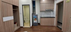 bán tòa apartment - tòa chung cư mini, cầu giấy. 3 mặt tiền. dòng tiền 300 triệu/tháng. cực đẹp