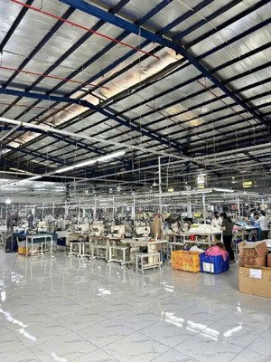 cần cho thuê kho tại nguyễn văn quá, p. đông hưng thuận, q.12 diện tích 2.520m².
