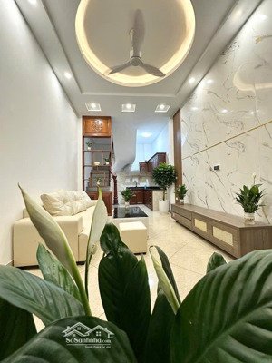 bán nhà tại tam trinh, 35m2, 5 tầng, 6.65 tỷ, vài bước chân ra phố sầm uất, nhà siêu đẹp.