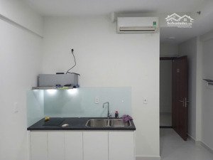 cho thuê studio 30m2, giá 3,5tr/tháng có máy lạnh tại đt 743c, tân đông hiệp, dĩ an