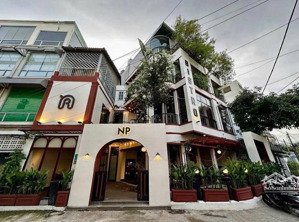 cho thuê nhà góc 2 mặt tiền đường hoàng hoa thám, phường 7, quận bình thạnh