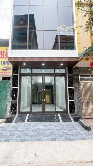 bán gấp siêu phẩm phân lô,7 tầng thang máy,kinh doanh và ở sướng hàng bè hà đông giá nhỉnh 15 tỷ