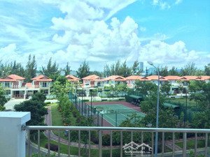 cần bán biệt thự sân vườn 150m2 đất ngay trung tâm sơn trà