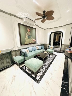 chỉ 10 tỷ - nhà 36 m2 - tôn thất tùng - tt đống đa - kinh doanh - sổ vuông vắn - gần đh y