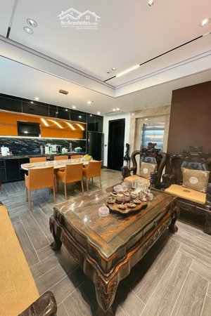 bán nhà phố văn cao hàng kín đẹp như mơ 5 tầng thang máy 10m ra mặt phố. 15 tỷ