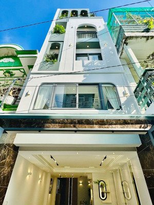 tôi cần bán gấp nhà võ oanh-bình thạnh giá 3.990tỷ/76,8m2. gần đh giao thông vận tải. cho thuê 25tr