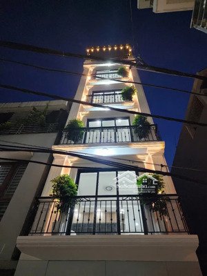 phân lô 6 tầng - thông sàn- thang máy ô tô vào nhà kinh doanh vạn phúc- hà đông 45m2 chỉ 14,8 tỷ