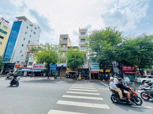 mặt tiền nb nguyễn gia trí, q. bình thạnh. dt: 10 x 23m (223m2). 3 tầng. giá: 36 tỷ. duy