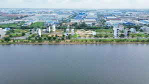 chính chủ cần bán gấp lô đất 105m2, shr full thổ trong kdc tân đô view hồ thoáng mát