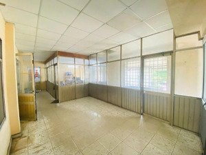 cho thuê kho xưởng giá rẻ tại nguyễn văn quá, phường đông hưng thuận, quận 12. diện tích: 2.329m²