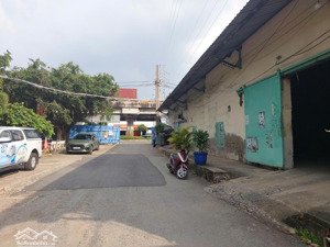 cho thuê kho xưởng mặt bằng đường huỳnh tấn phát - quận 7 - dt 400m2