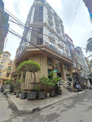 bán tòa nhà văn phòng 8 tầng gần 300m2, vỉa hè, ô tô tránh. lạc long quân tây hồ. 135 tỷ