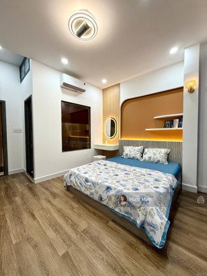 ngay đầm sen - hxh lạc long quân - dt 9x4m - 3pn - giá 4,1 tỷ