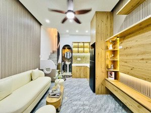 nhà mới 4 tầng ở luôn chỉ hơn 4 tỷ - phường 13, phú nhuận